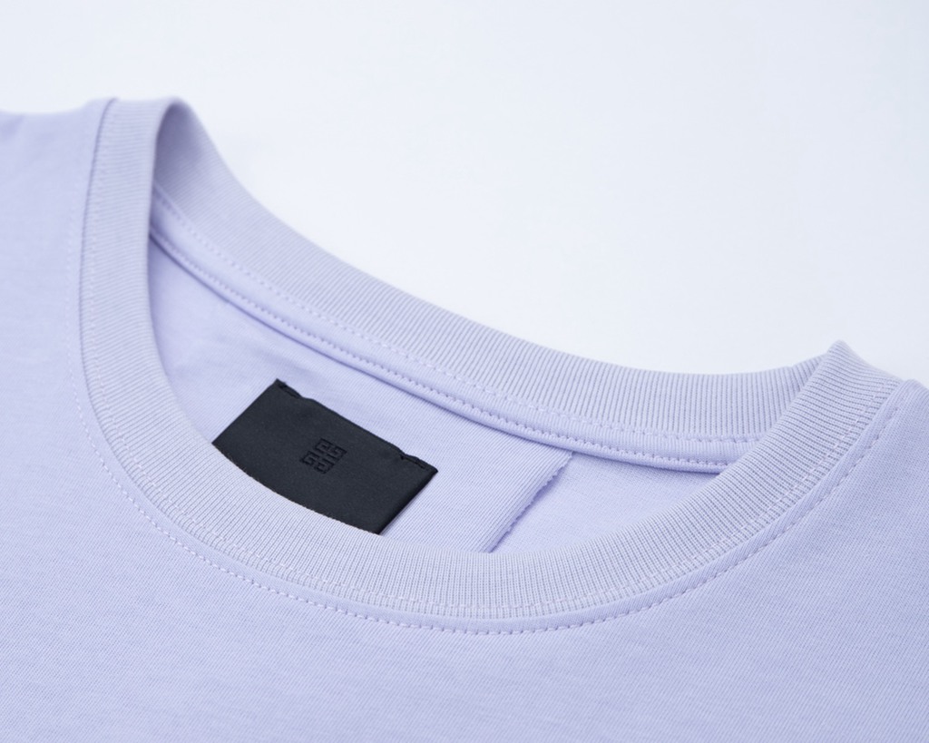 Givench* T-shirt